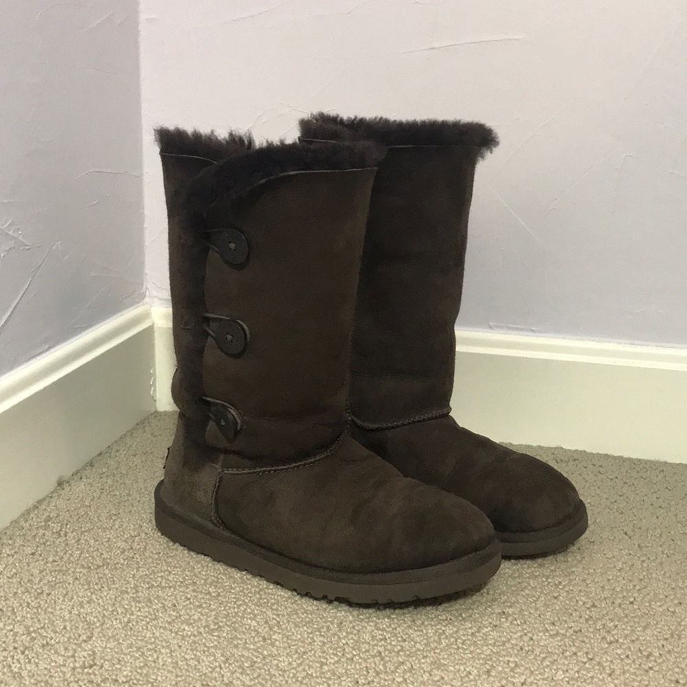 Ugg Triple Button Chocolate Brown Boot - image 2